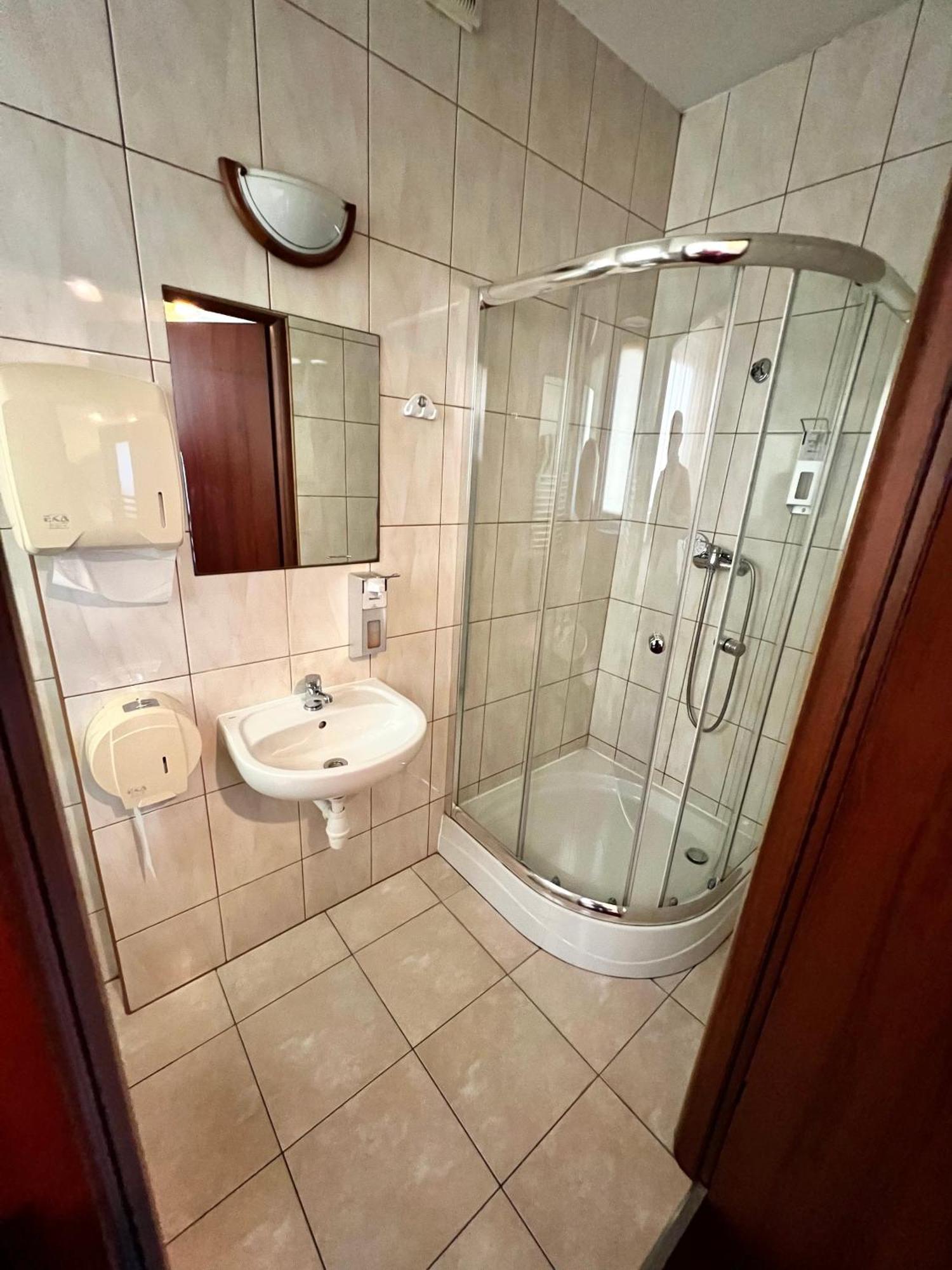 Zajazd Skorpion B&B Oświęcim Εξωτερικό φωτογραφία