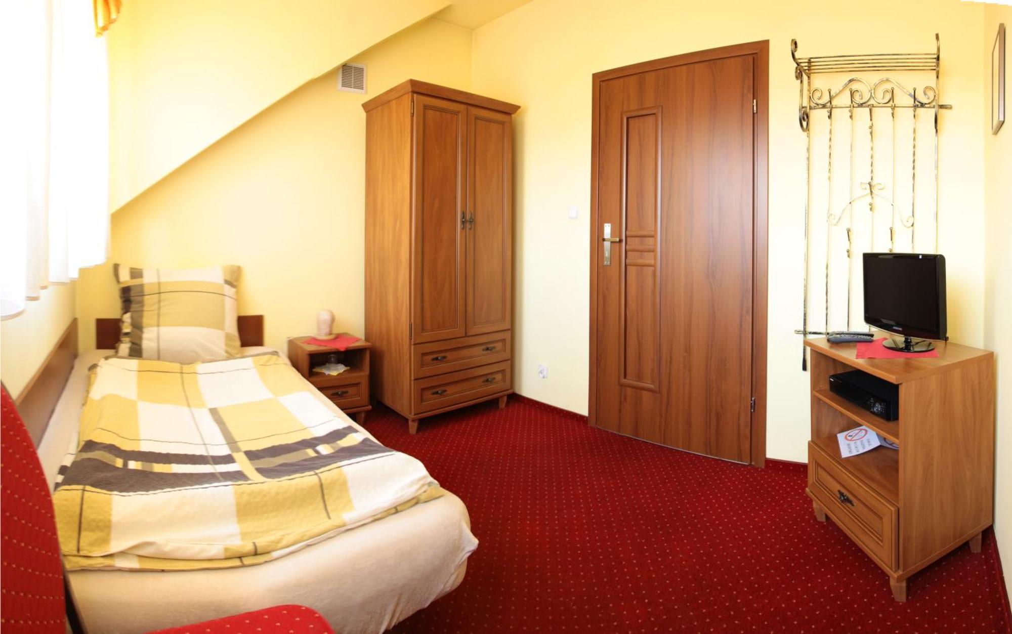 Zajazd Skorpion B&B Oświęcim Δωμάτιο φωτογραφία